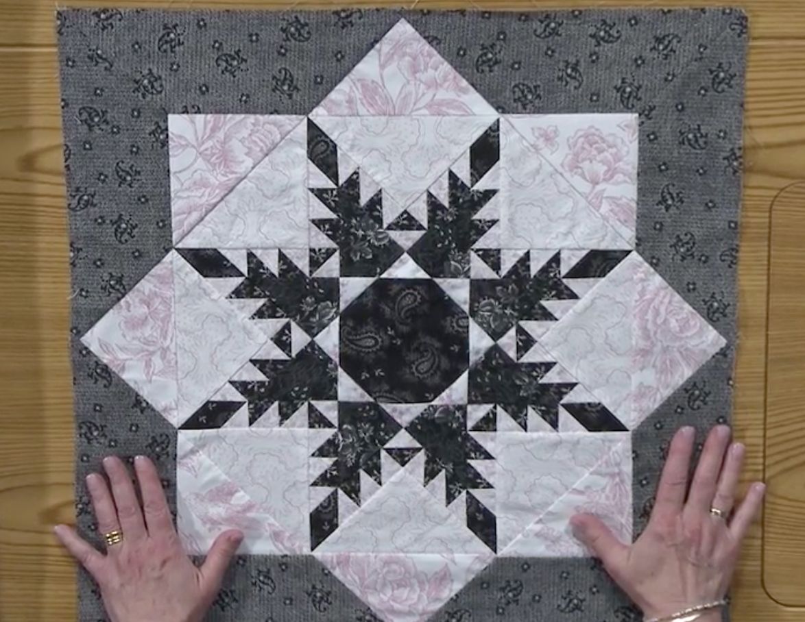 master-the-feathered-star-with-marsha-mccloskey-quilting-daily