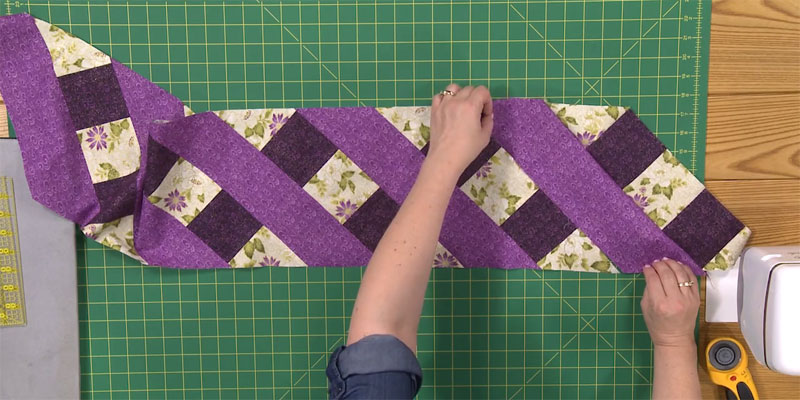 6-of-8-ribbon-floral-s-side-ribbon-borders-quilting-daily