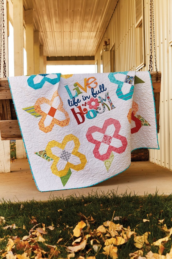 Life In Full Bloom Quilt Pattern Download Quilting Daily