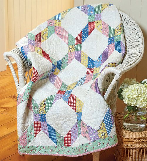 Baby lattice online quilt