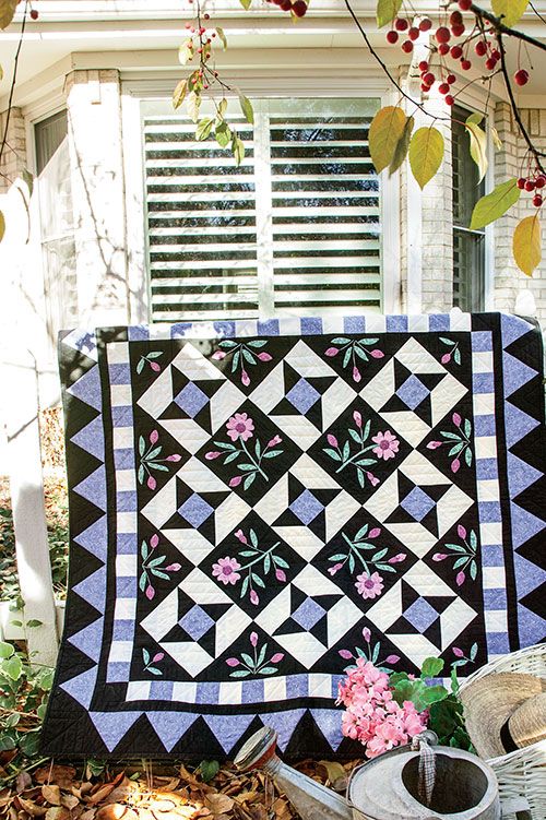 twilight-posies-quilt-pattern-download-quilting-daily