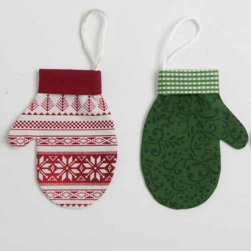 Mittens Ornament Pattern Download | Quilting Daily