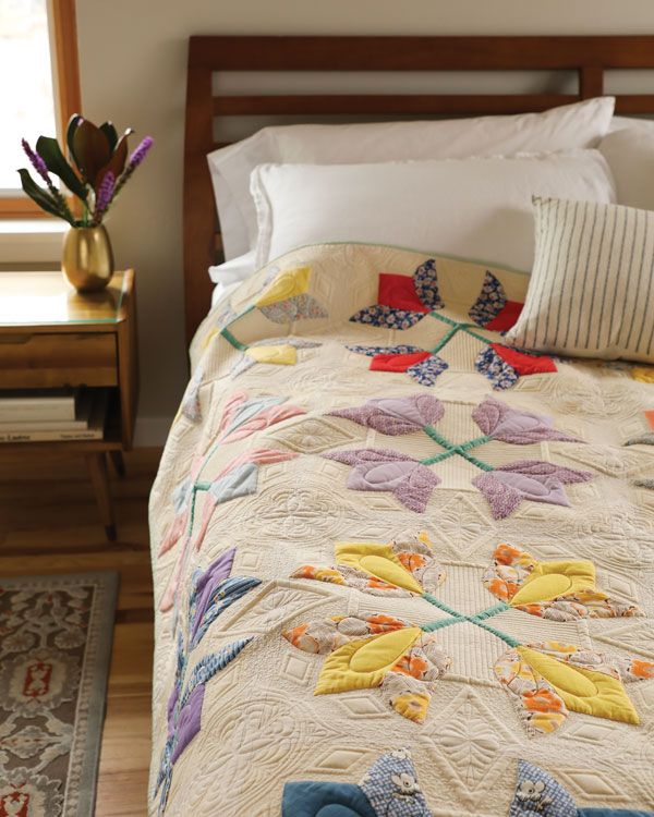 Timeless Tulips Quilt Pattern Download | Quilting Daily