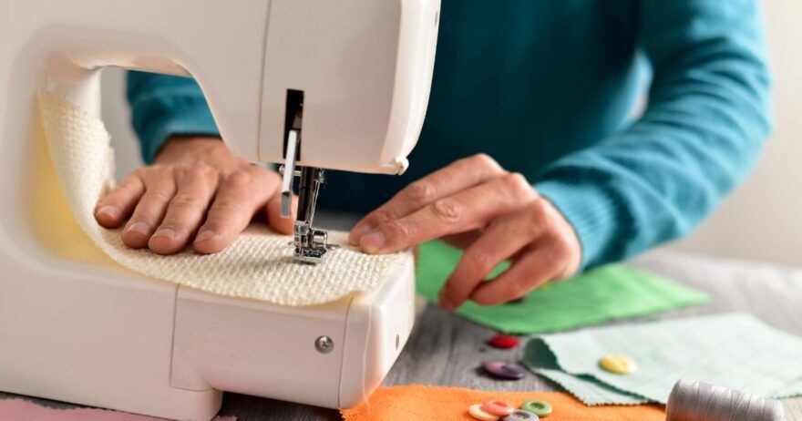 How To Use A Sewing Machine 